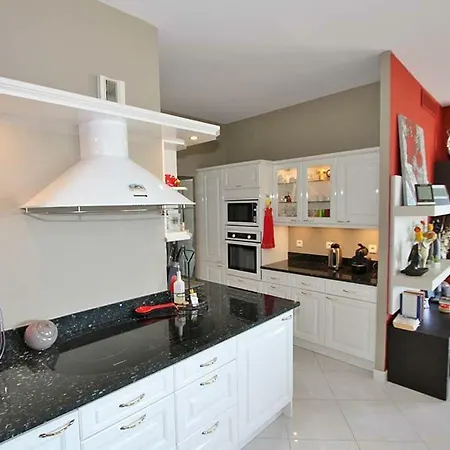 Penthouse Proche St Tropez-cavalaire